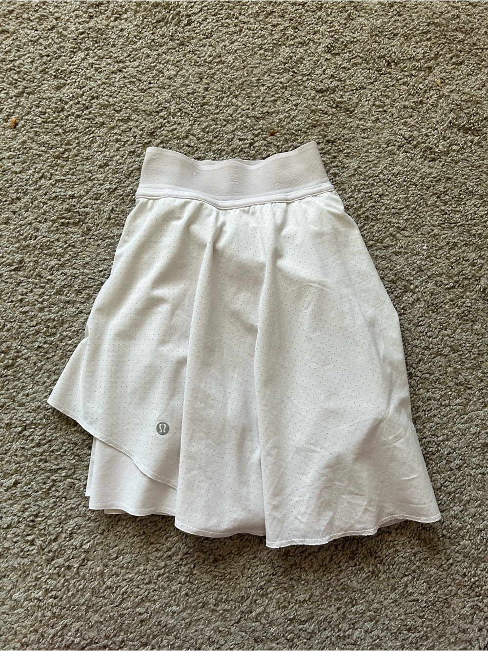 lululemon court rival perforated hr skirt size 12